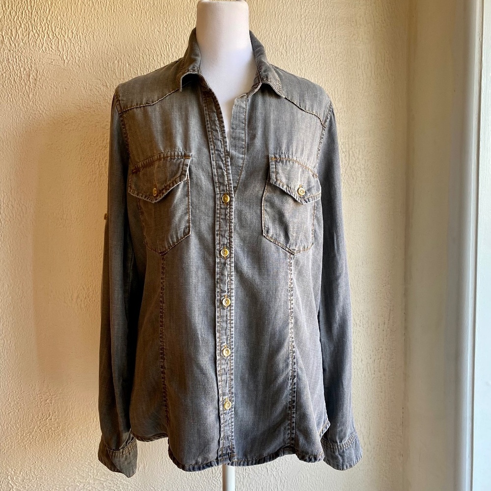Cloth & Stone grey fitted button down shirt Size M *NEVER WORN*